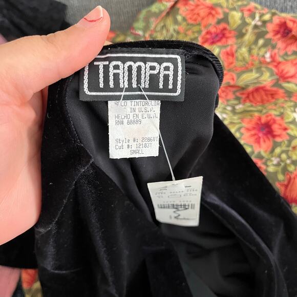 NWT Y2K Retro Black Velvet V Neck Top Wmns S Whimsygoth Fairy Grunge - Picture 5 of 6